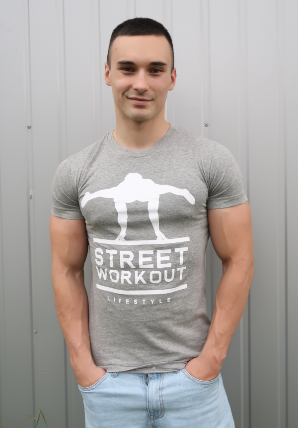 2 KOSZULKA SZARA PLANCHE 1