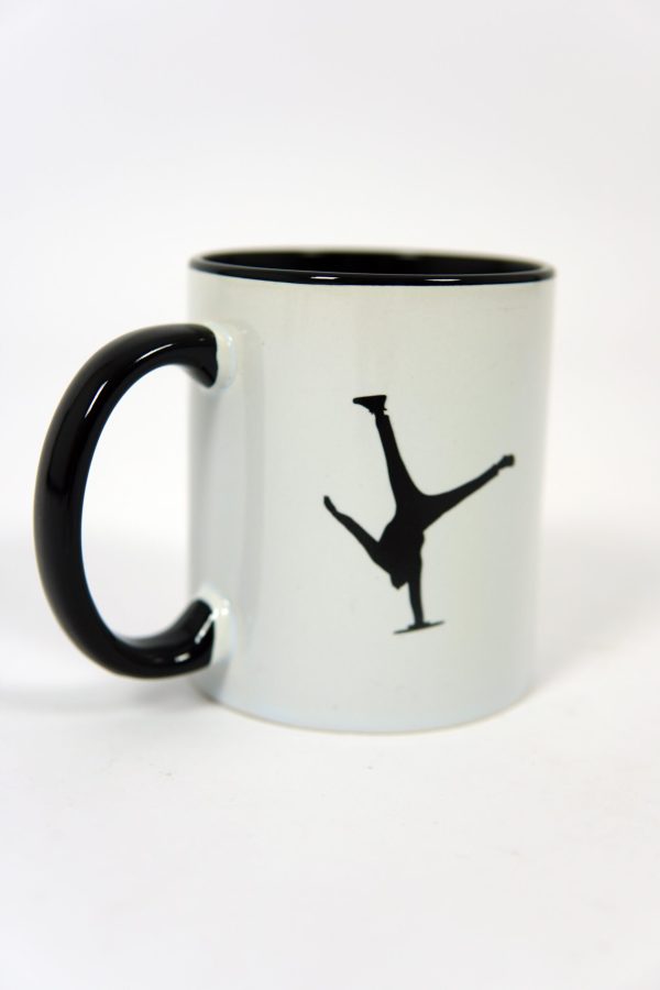 handstand3-scaled KUBEK KLASYK